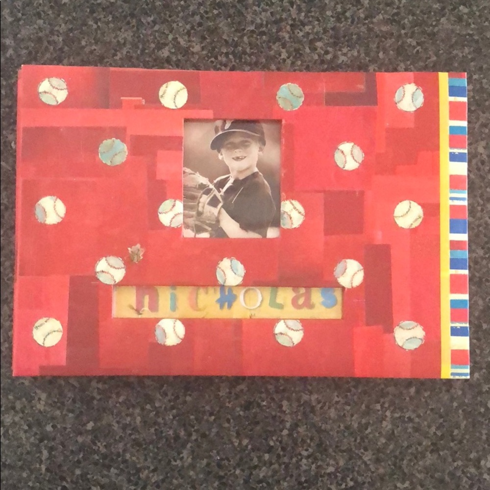 K&Company Frame a Name Scrapbook